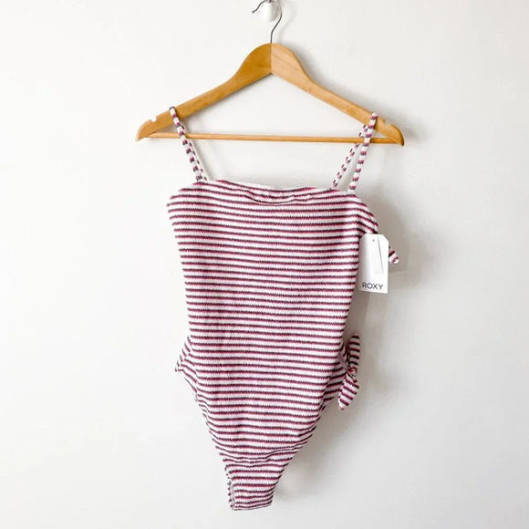 Roxy Chasing Love One Piece Swimsuit NWT Size Large - Picture 4 of 10